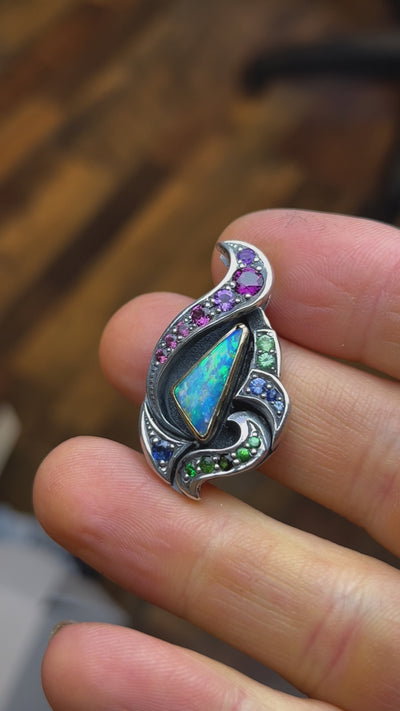 Australian Opal pendant, with silver and gold
